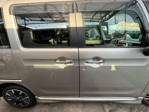 Suzuki Spacia Custom