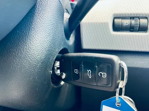 Volkswagen Up
