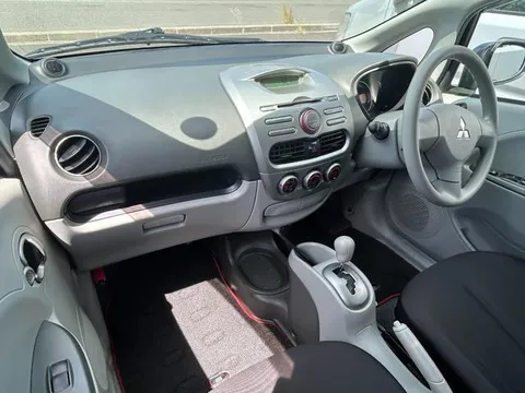 Mitsubishi I