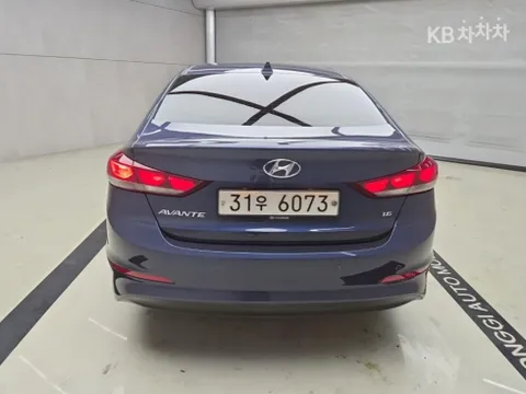 Hyundai Elantra (Avante)