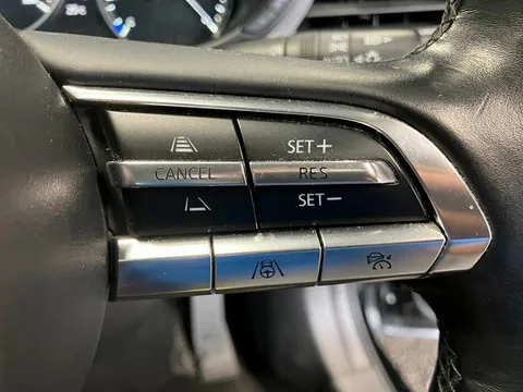 Mazda MAZDA3 Sedan