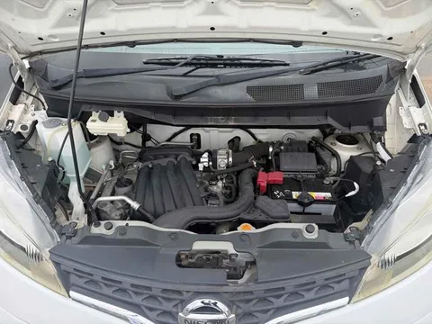 Nissan Vanette