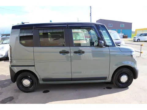 Honda N-BOX Joy
