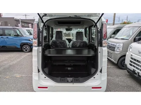 Suzuki Spacia Base