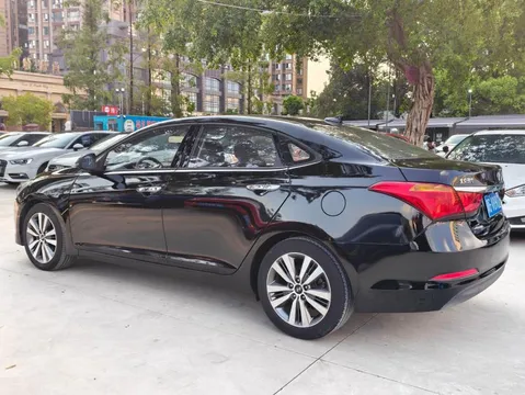 Hyundai Mistra