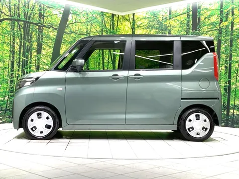 Mitsubishi eK Space