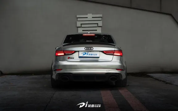 Audi RS
