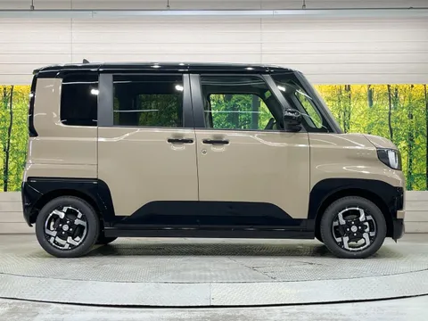 Mitsubishi Delica Mini