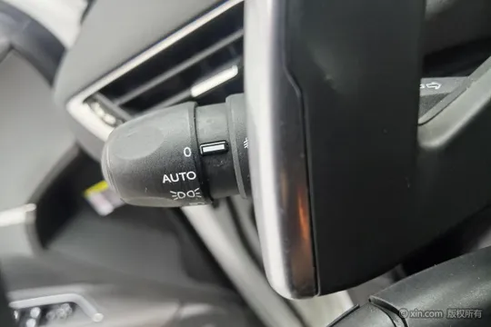Peugeot 4008