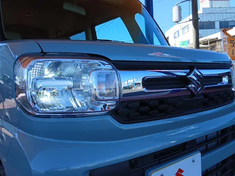 Suzuki Spacia