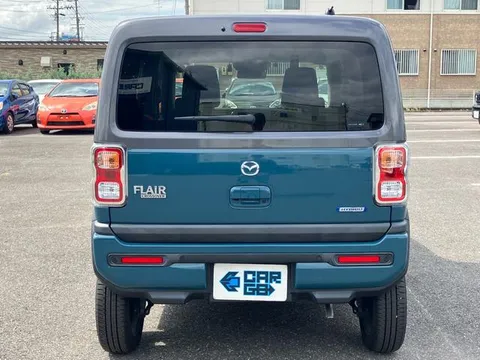 Mazda Flair Crossover