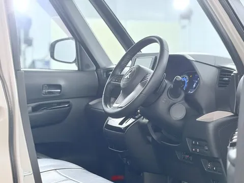 Mitsubishi Delica Mini