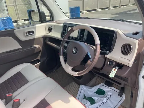 Suzuki MR Wagon Wit