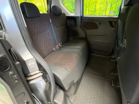 Mitsubishi eK X Space