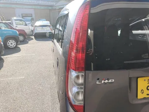 Honda Life