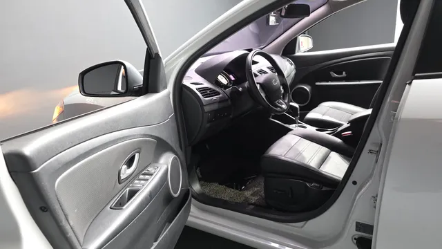 Renault SM3