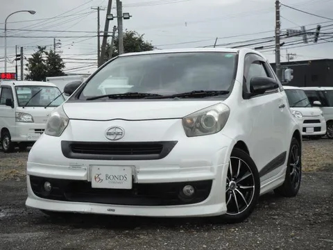 Toyota iQ