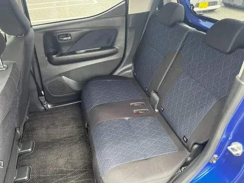 Mitsubishi eK X