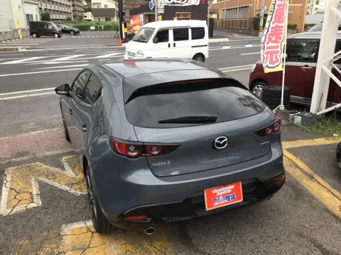 Mazda MAZDA3 Fastback