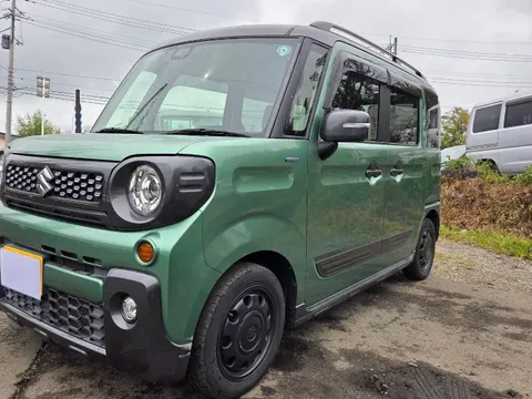 Suzuki Spacia