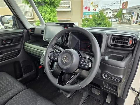 Suzuki Spacia Gear