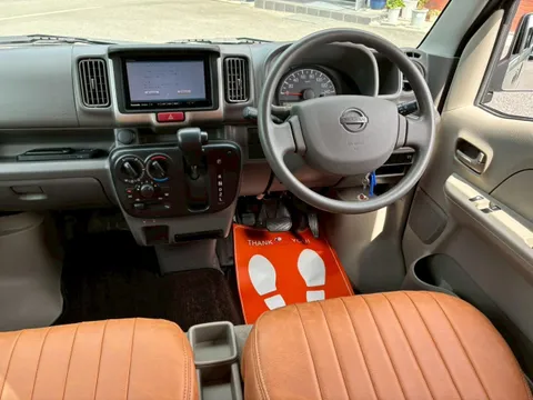 Nissan Clipper