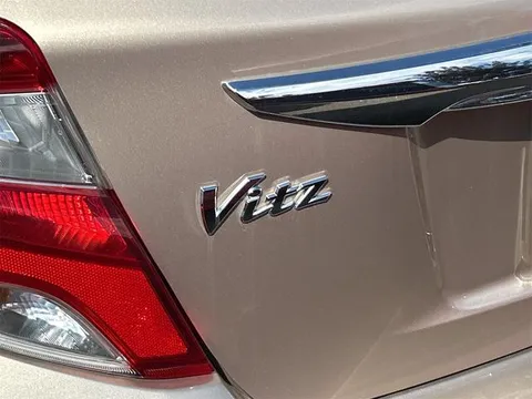 Toyota Yaris (Vitz)