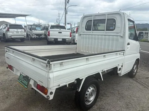 Mitsubishi Minicab Truck