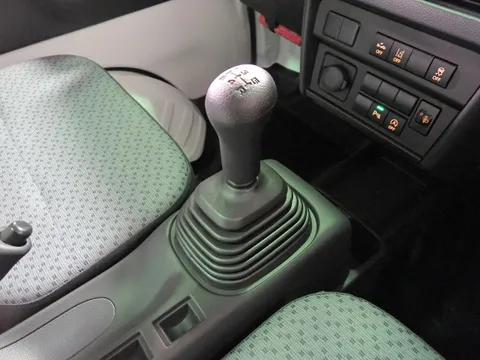 Nissan Clipper Truck