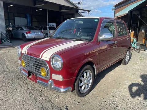 Daihatsu Mira Gino