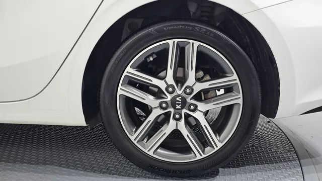 Kia Cerato (K3)