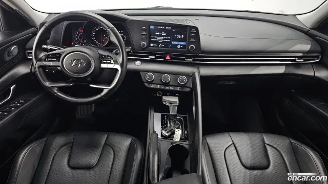 Hyundai Elantra (Avante)