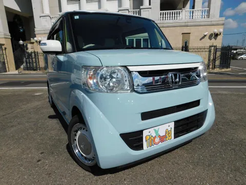 Honda N-BOX Slash
