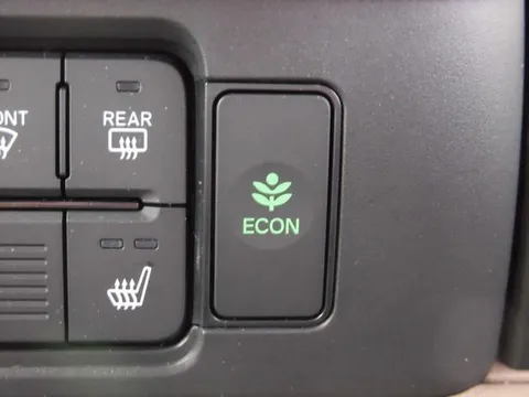Honda N-BOX Joy