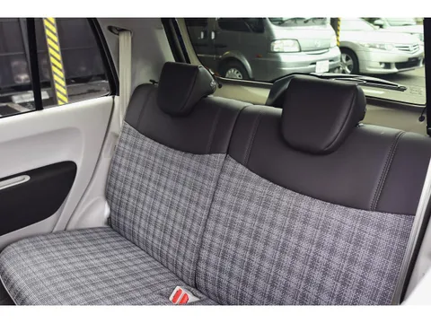 Suzuki Alto Lapin LC