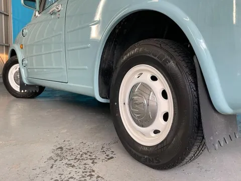 Nissan Pao