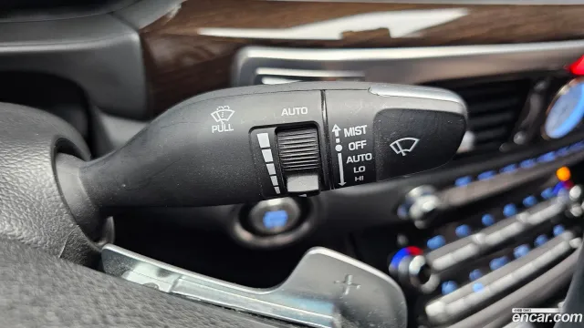 Genesis G90 (EQ900)
