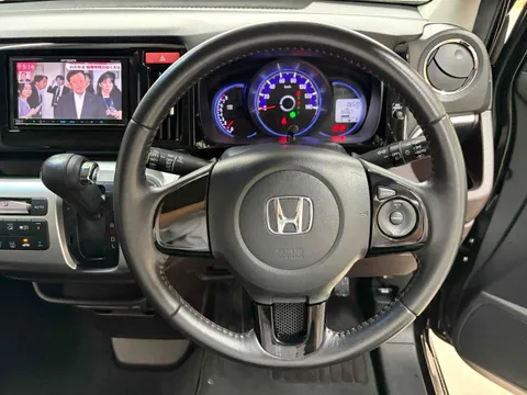 Honda N-WGN Custom