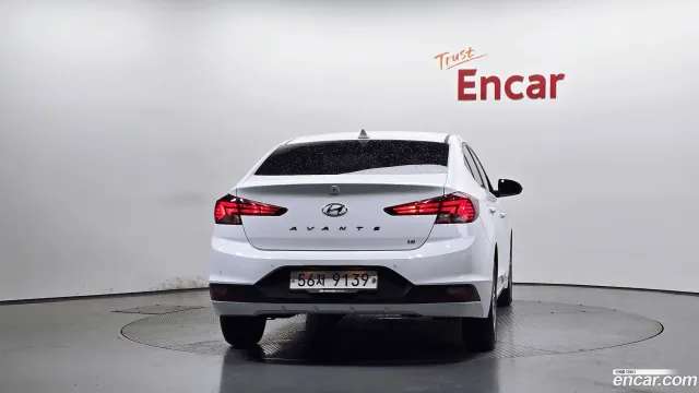 Hyundai Elantra (Avante)