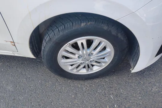 Kia Pegas