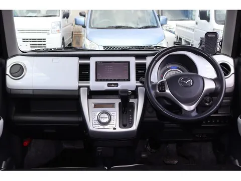 Mazda Flair Crossover
