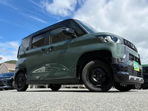 Mitsubishi Delica Mini