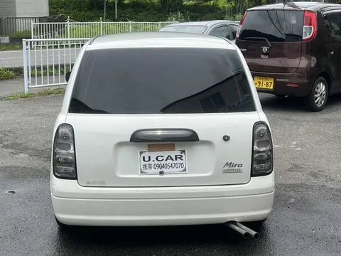 Daihatsu Mira
