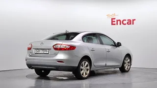 Renault SM3