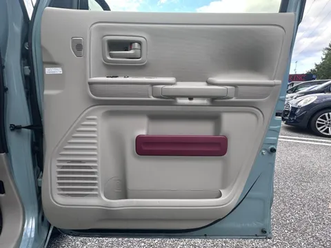 Suzuki Spacia
