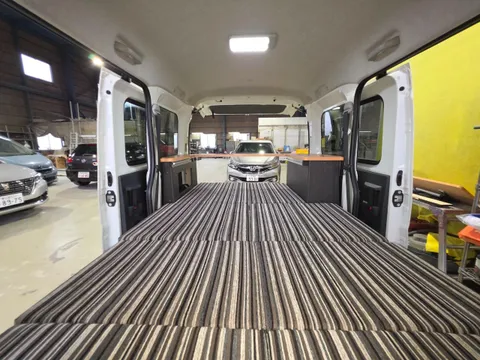 Toyota Pixis Van