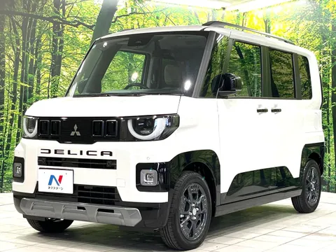 Mitsubishi Delica Mini