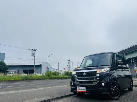 Suzuki Spacia Custom Z