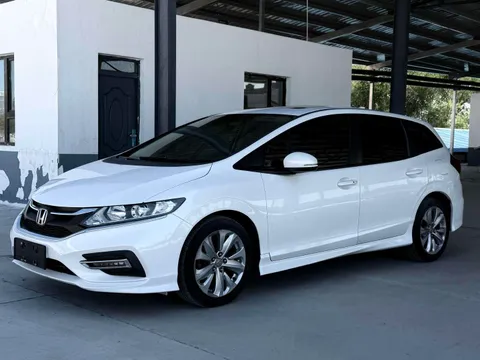 Honda Jade