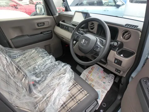 Honda N-BOX Joy